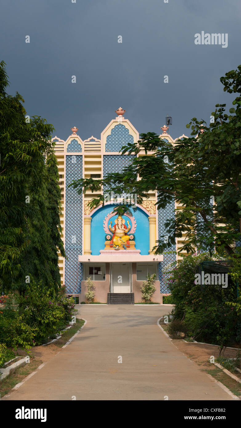 University campus building in the Southern Indian town of Puttaparthi. Andhra Pradesh, India Stock Photo