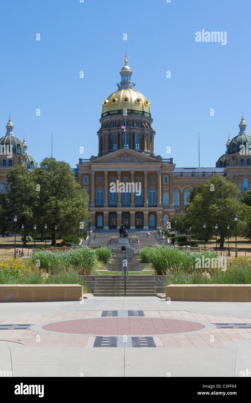 Iowa state capitol building or statehouse in Des Moines Stock Photo