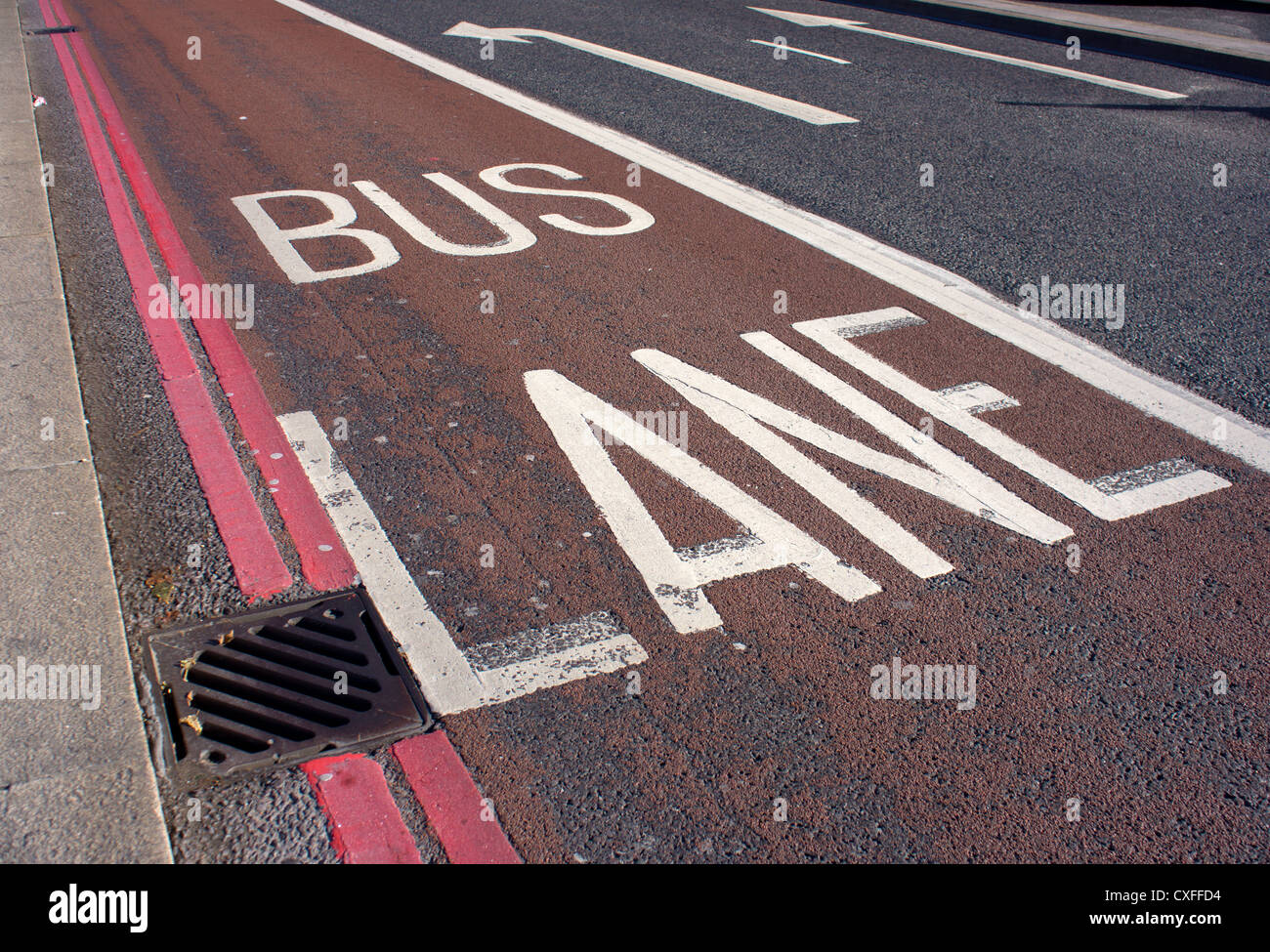 Bus lane traffic hires stock photography and images Alamy