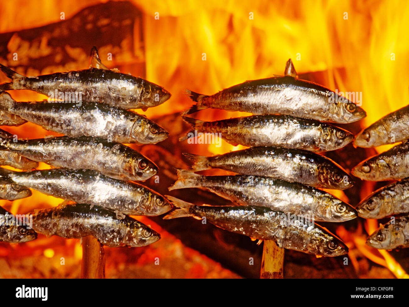 Espetos hi-res stock photography and images - Alamy