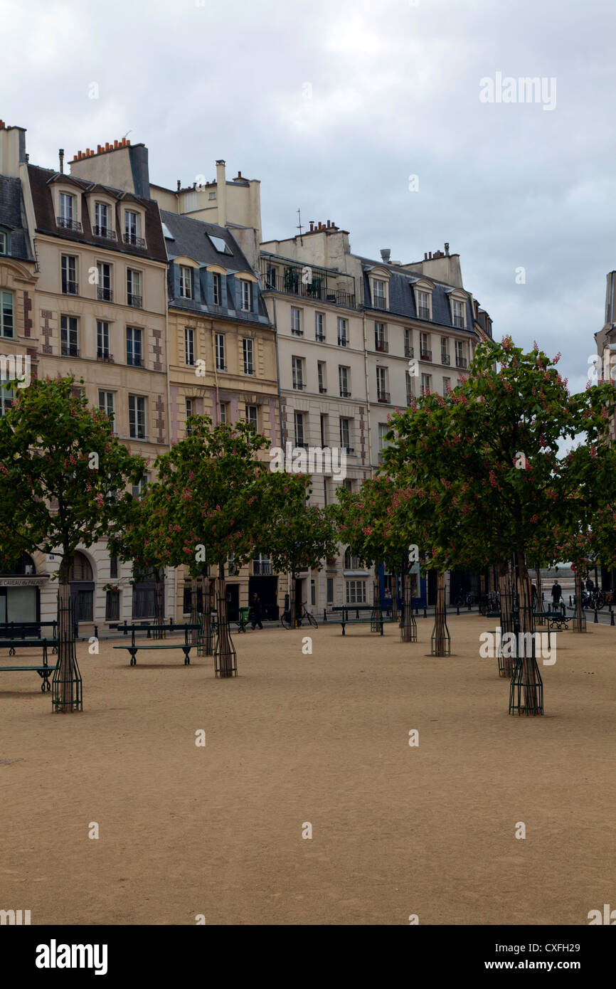 Place Dauphine, Ile-de-la-Cite, Paris, France Stock Photo