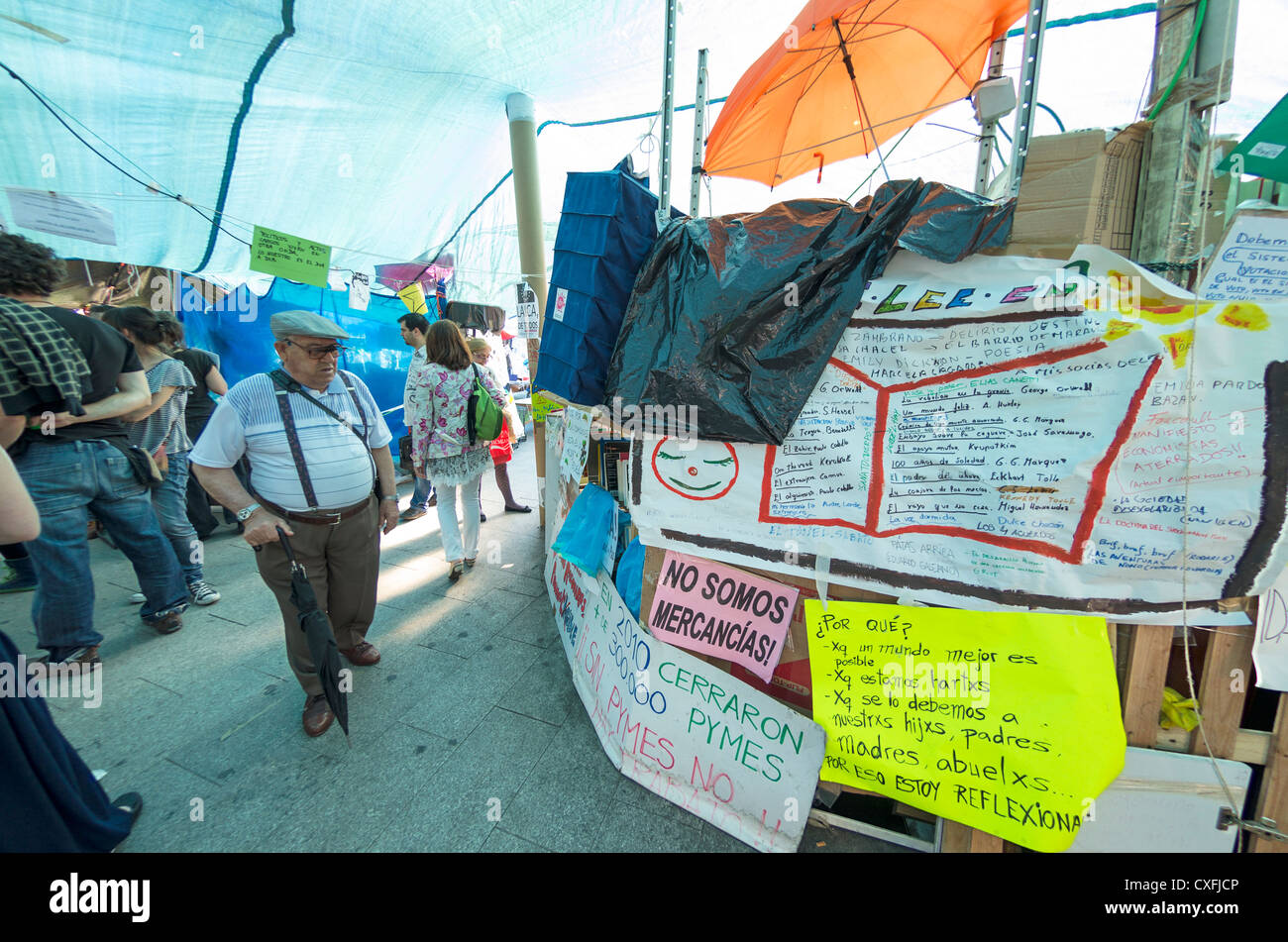 Spanish social movement hi-res stock photography and images - Alamy