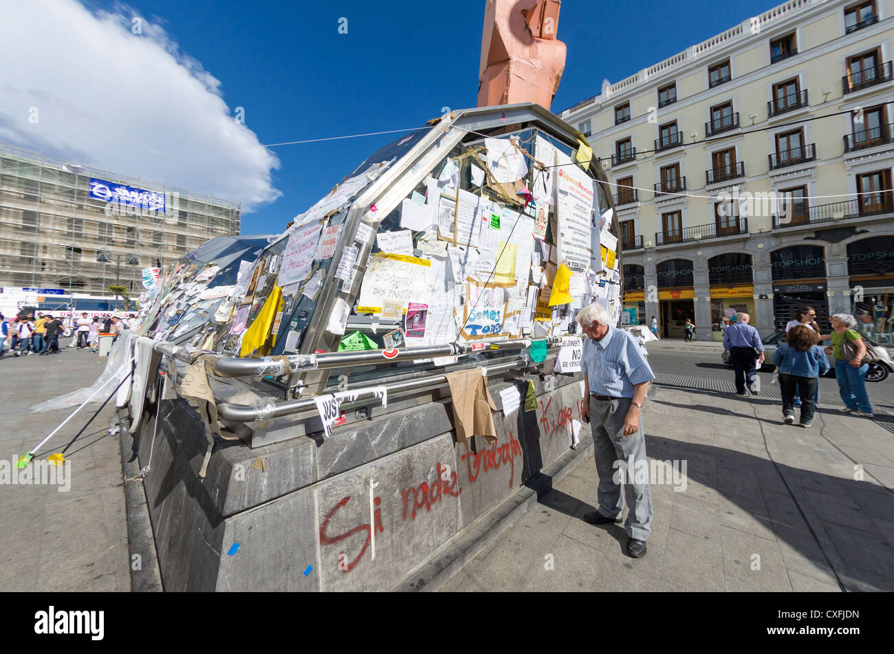 Puerta del Sol square during 15M social protest. Spanish revolution youth  social protest movement. Madrid. Spain Stock Photo - Alamy