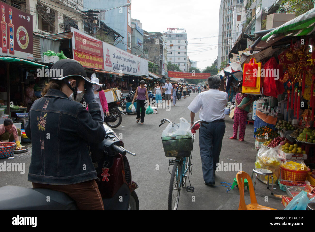 Street market in Ho Chi Minh City, Saigon, Vietnam, South-East Asia Stock Photo