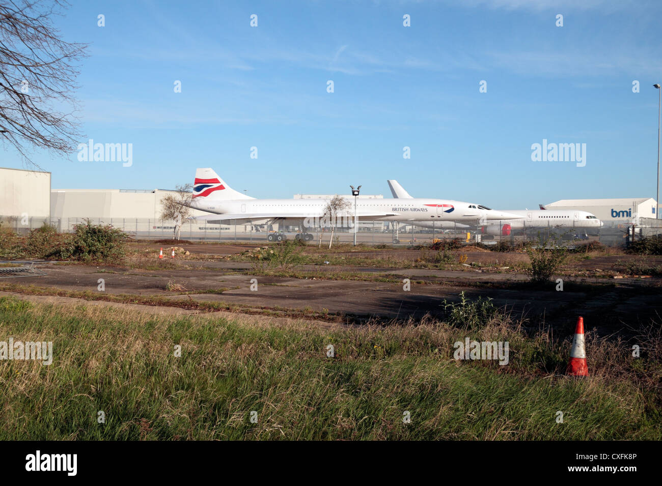 Concorde supersonic transport hi-res stock photography and images - Alamy