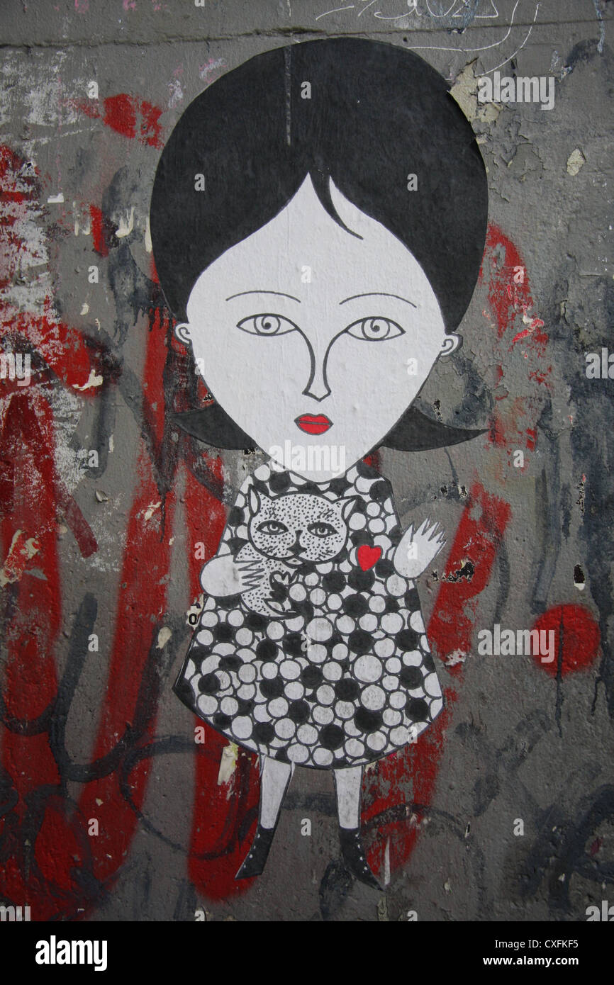 Street Art in Paris Stock Photo Alamy