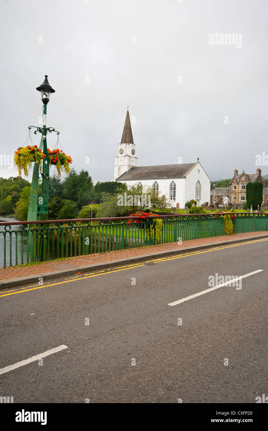 Dalginross Bridge Over The River Earn and The White Church Community ...