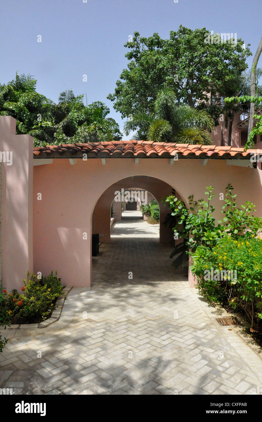 Royal Pavilion Hotel Barbados exterior path way Stock Photo