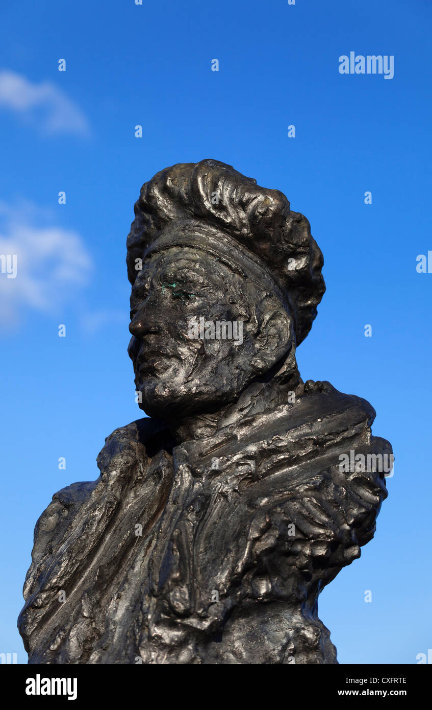 Bust of Amerigo Vespuchi on the Pont Boieldieu, Rouen, France Stock Photo