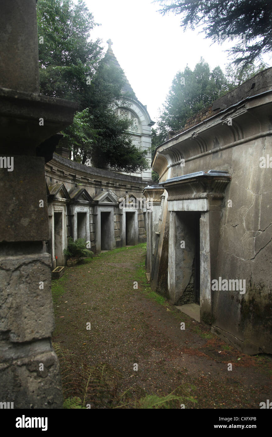 'Circle of Lebanon Vaults' at the Highgate Cemetery West in London England Stock Photo