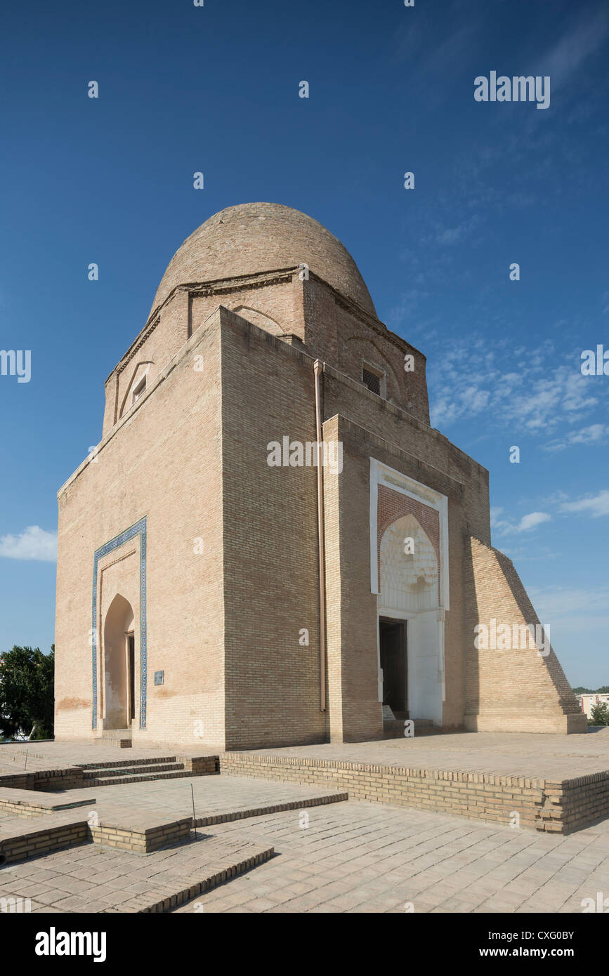 Ruhabad mausoleum, Samarqand, Uzbekistan Stock Photo