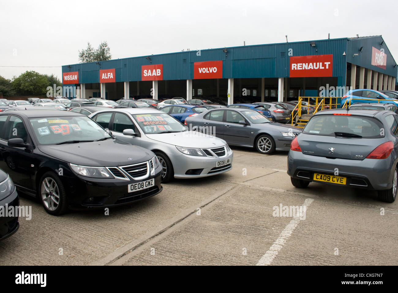 Car Giant showroom west London Stock Photo