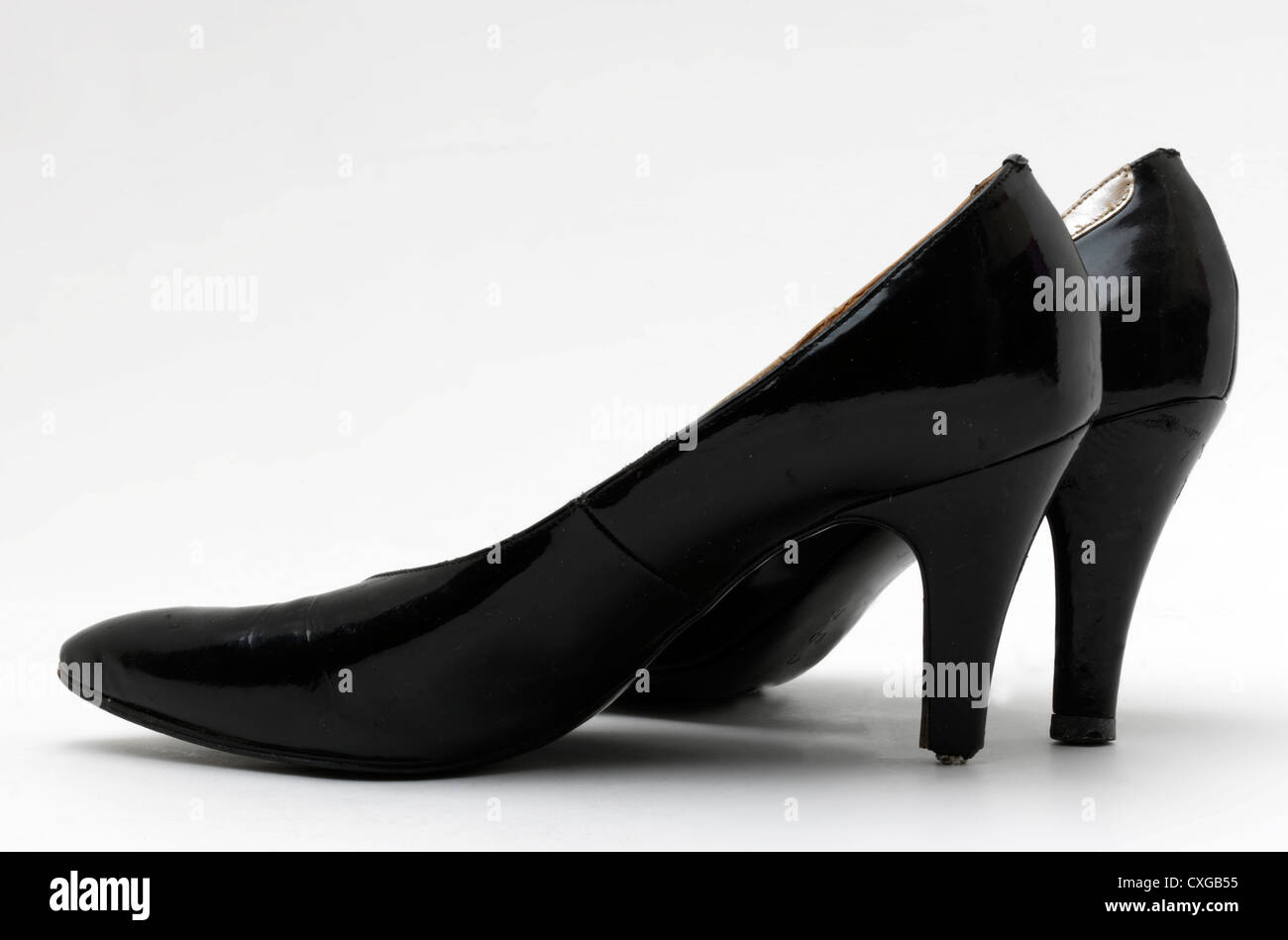 Gold high heels hires stock photography and images Alamy