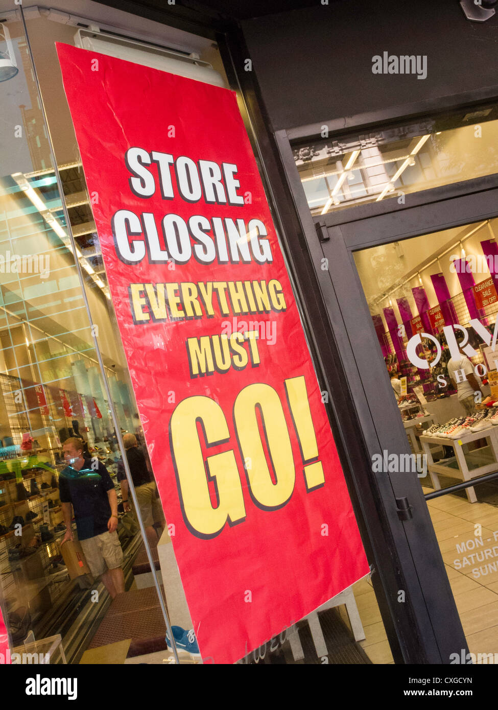 Store Closing Sign, USA Stock Photo