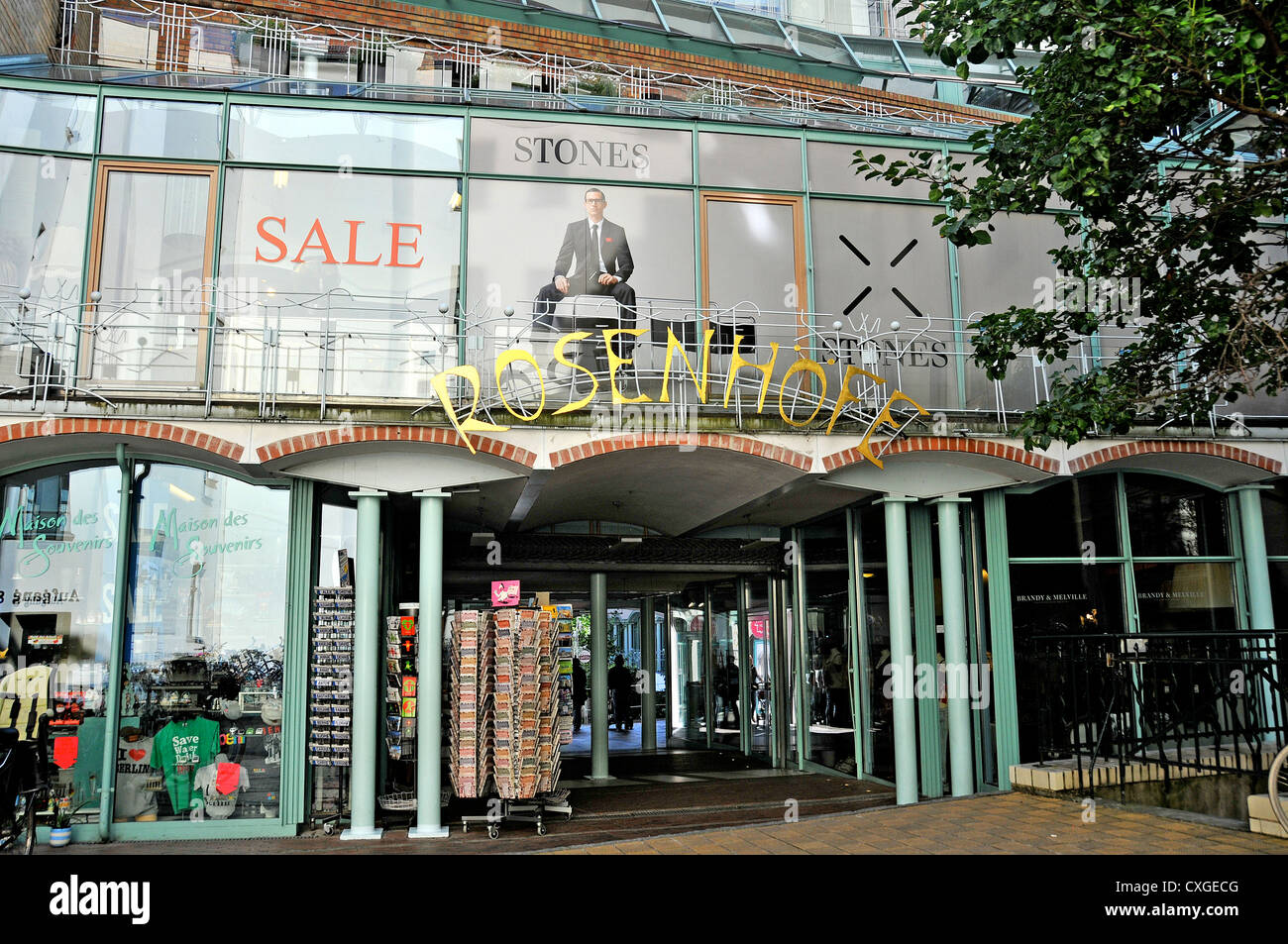 Retail germany economy hi-res stock photography and images - Page 10 - Alamy