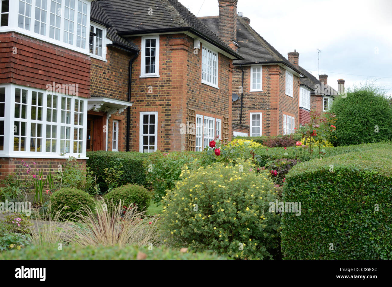 Houses in Deansway N2, East Finchley, London, England Stock Photo Alamy