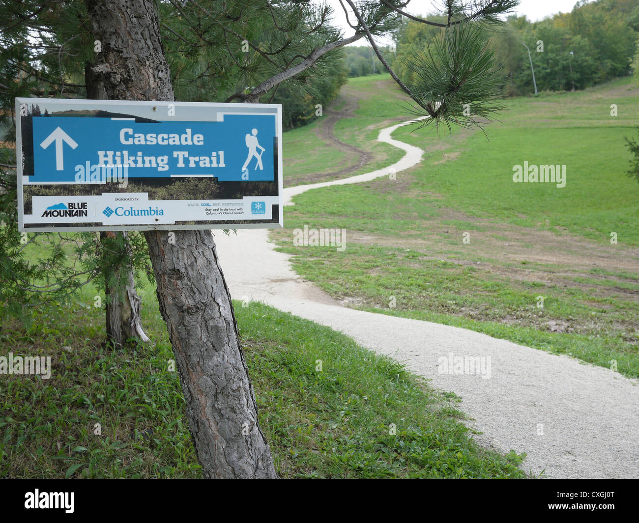 hiking trail sign Stock Photo - Alamy