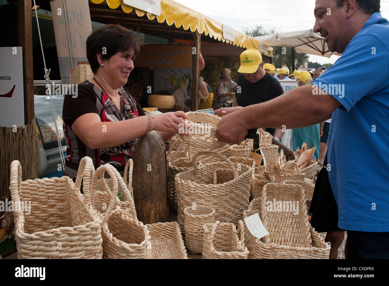 Farmers' Market at Circo Massimo, Rome, Italy Stock Photo - Alamy