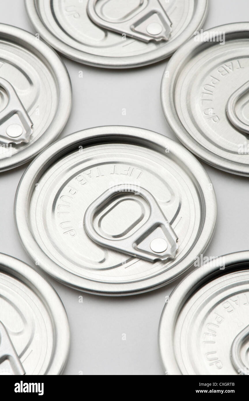 Download Pull Tab High Resolution Stock Photography And Images Alamy Yellowimages Mockups