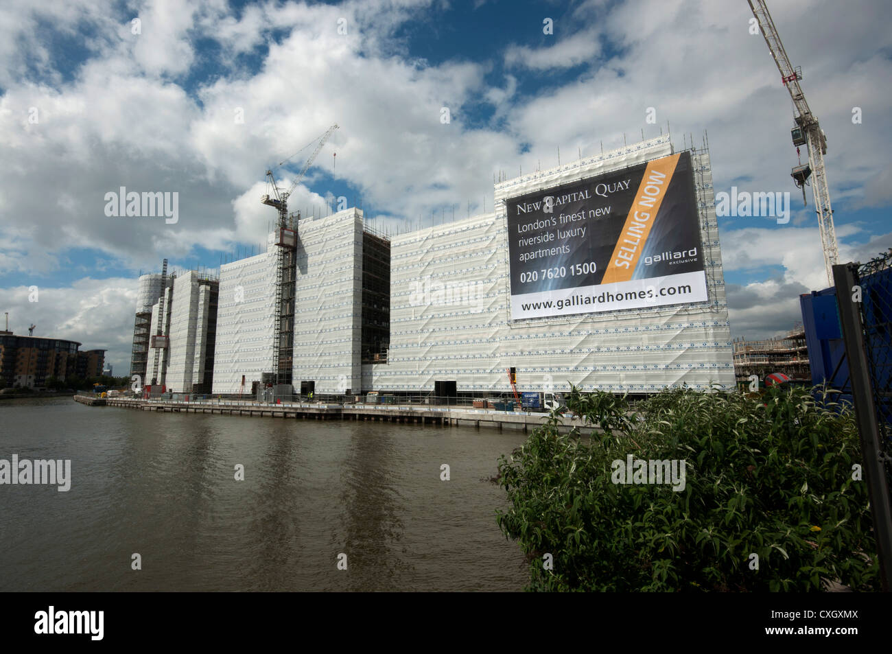 Greenwich new building development at deptford creek houses and homes