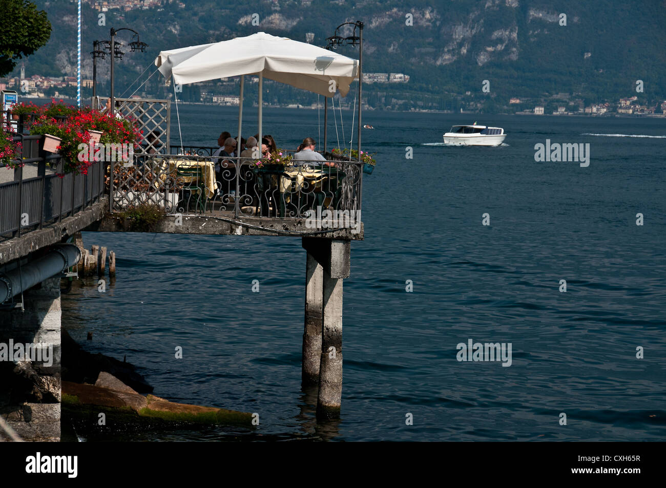 lakeside eating on lake Como Italy Stock Photo