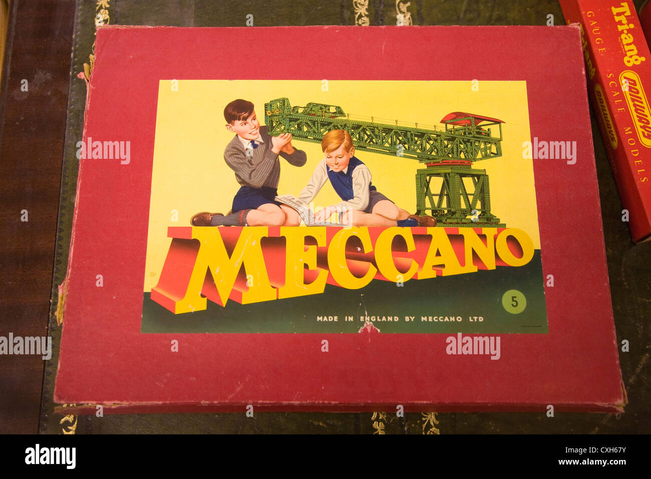 Meccano Set 5 box Stock Photo Alamy