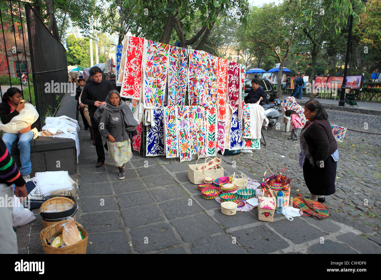 Street vendors, San Angel area, Mexico DF, Mexico Stock Photo - Alamy