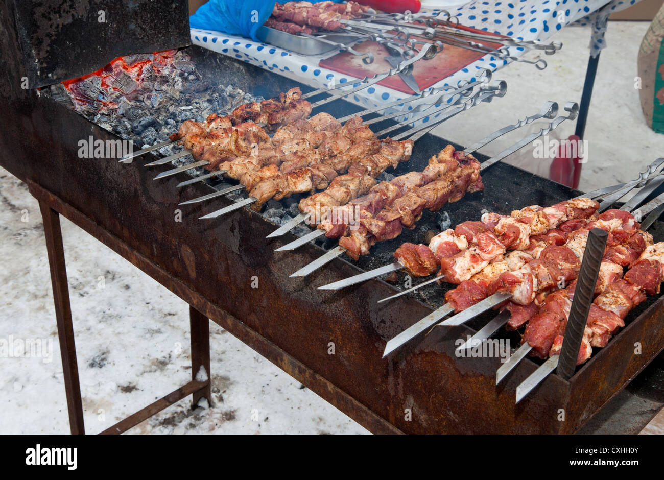 Red hot carbons hi-res stock photography and images - Alamy