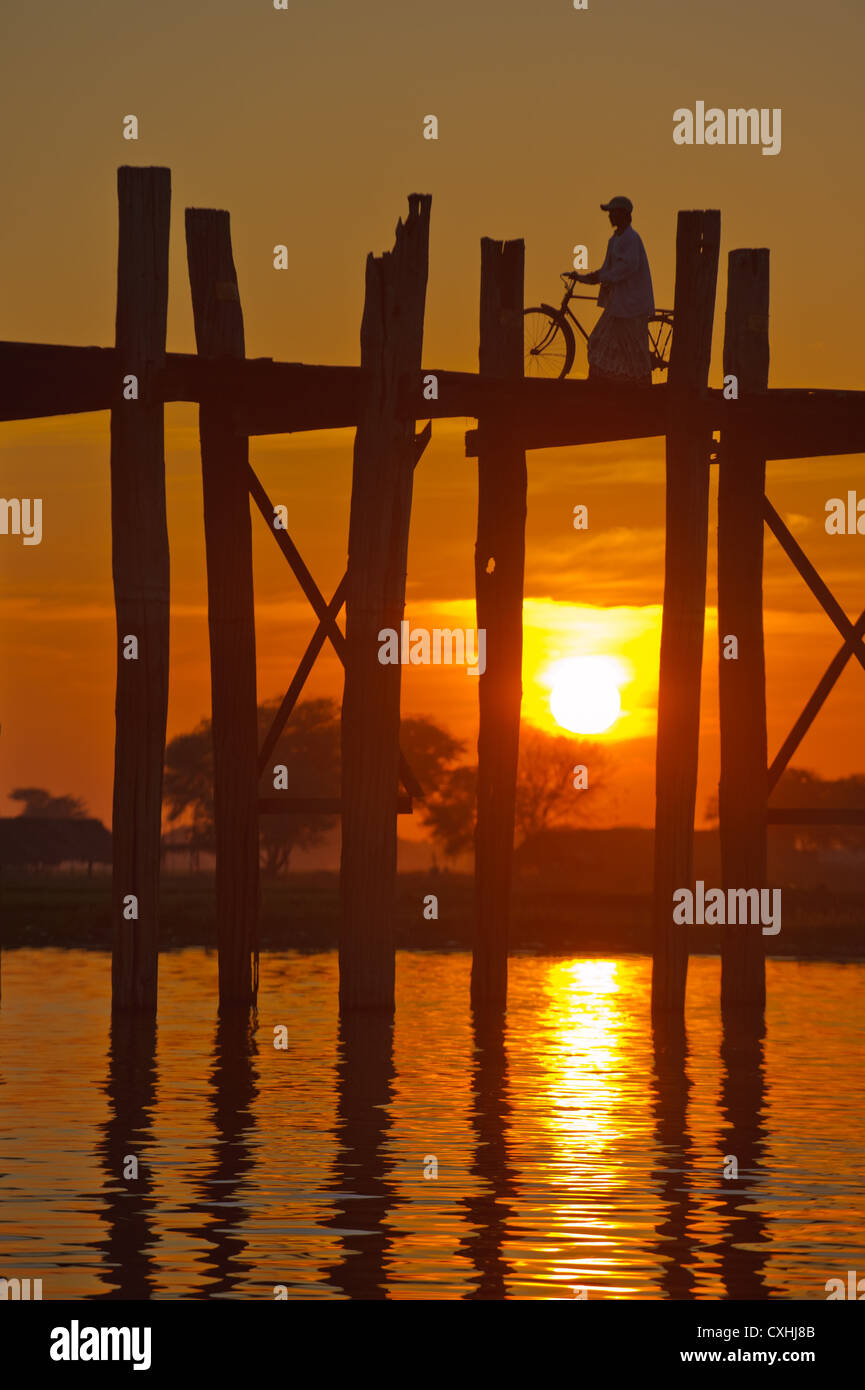 Bain Bridge Amarapura Myanmar Burma High Resolution Stock Photography ...