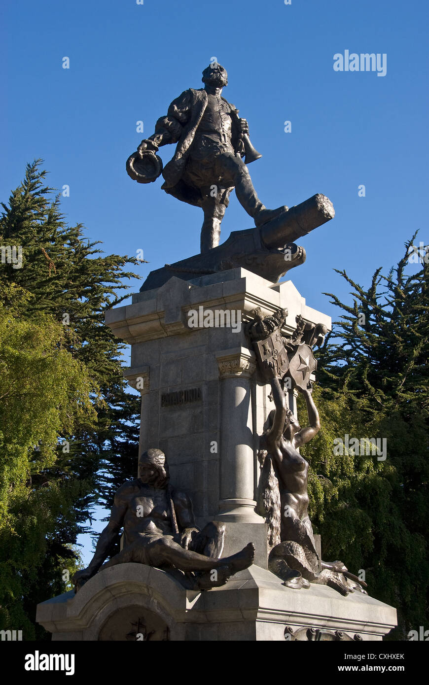 Elk198-4033v Chile, Patagonia, Punta Arenas, Plaza Munoz Gamero, statue of Magellan Stock Photo