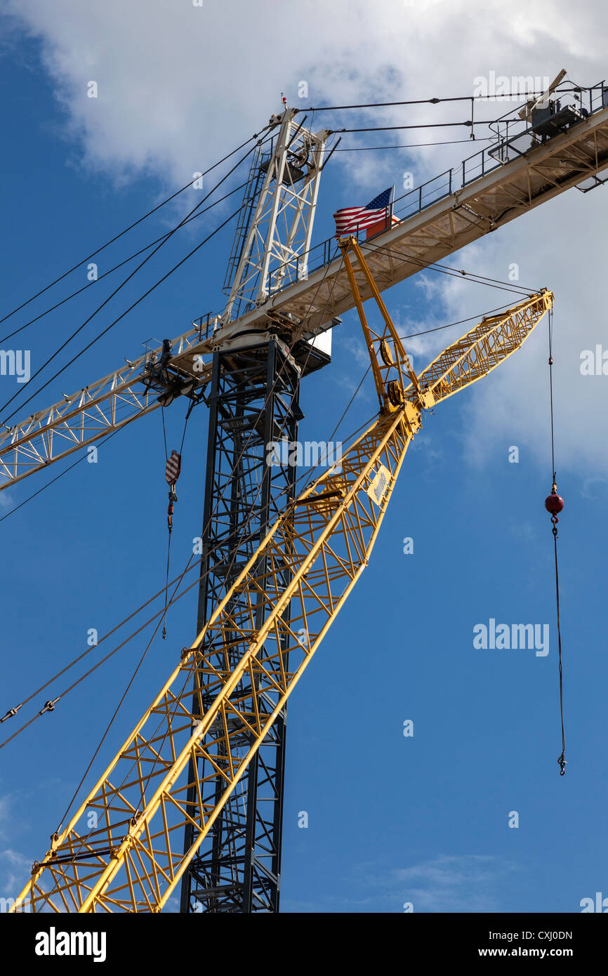 Crane cranes construction hi-res stock photography and images - Alamy