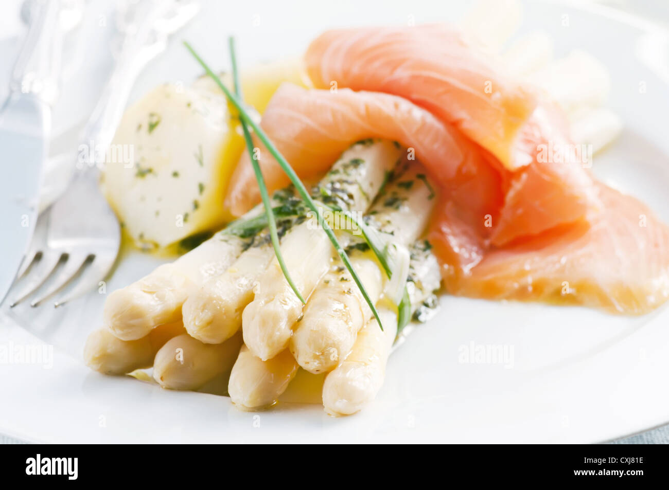 Asparagus with smoked salmon Stock Photo Alamy