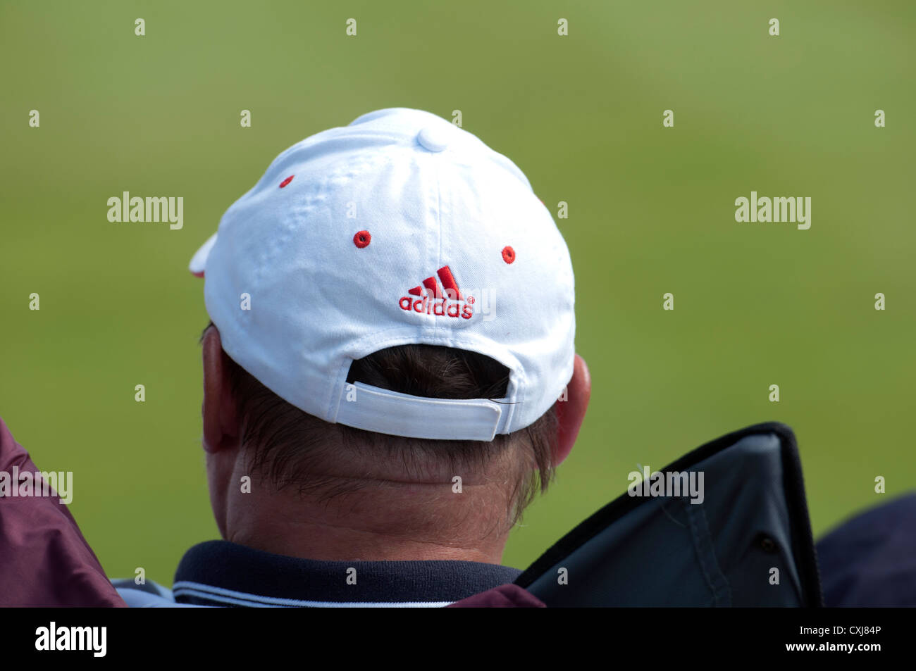 Adidas hat hi-res stock photography and images - Alamy