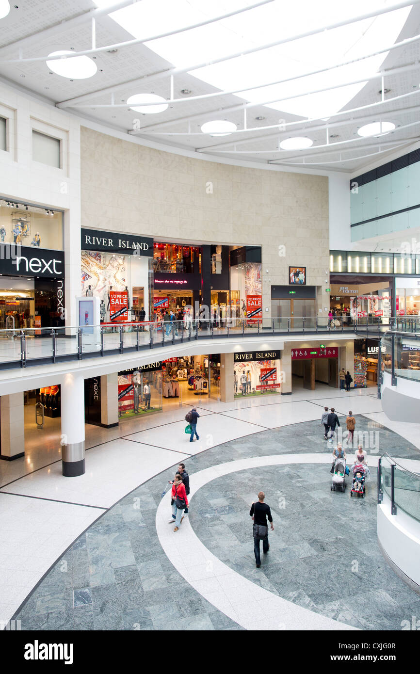 Interior of Manchester Arndale shopping centre center, showing Next and River Island. Stock Photo