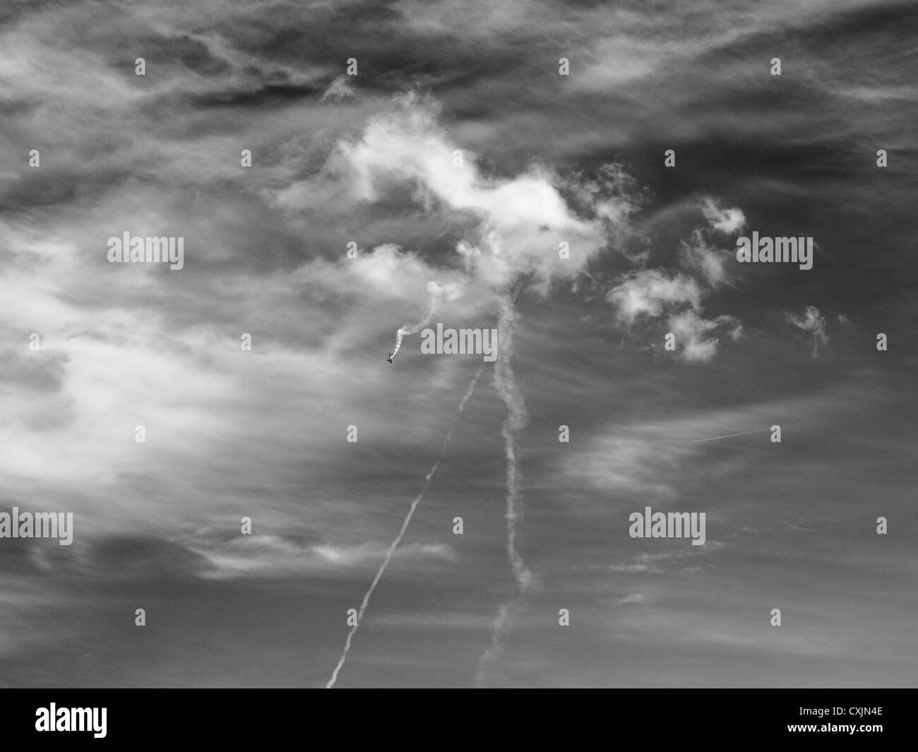 Clouds plane Black and White Stock Photos & Images - Alamy