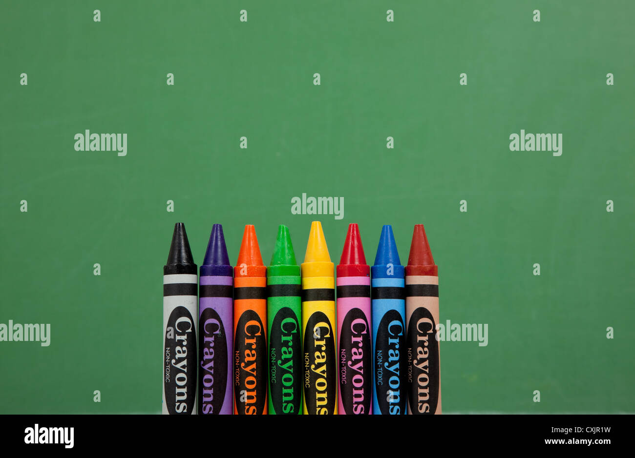 Wax crayon yellow hi-res stock photography and images - Alamy
