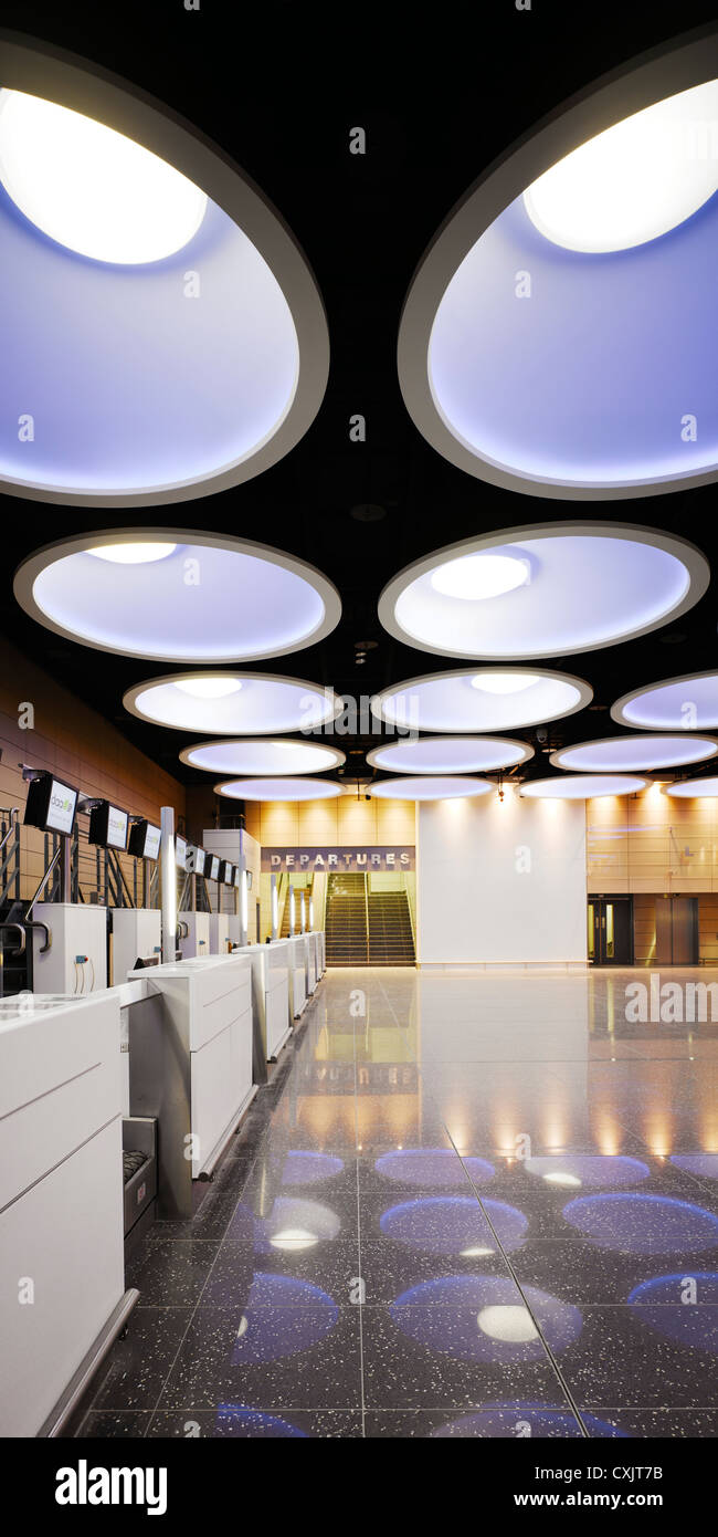 Check In Facility, Dublin Airport, Dublin, Ireland. Architect Moloney