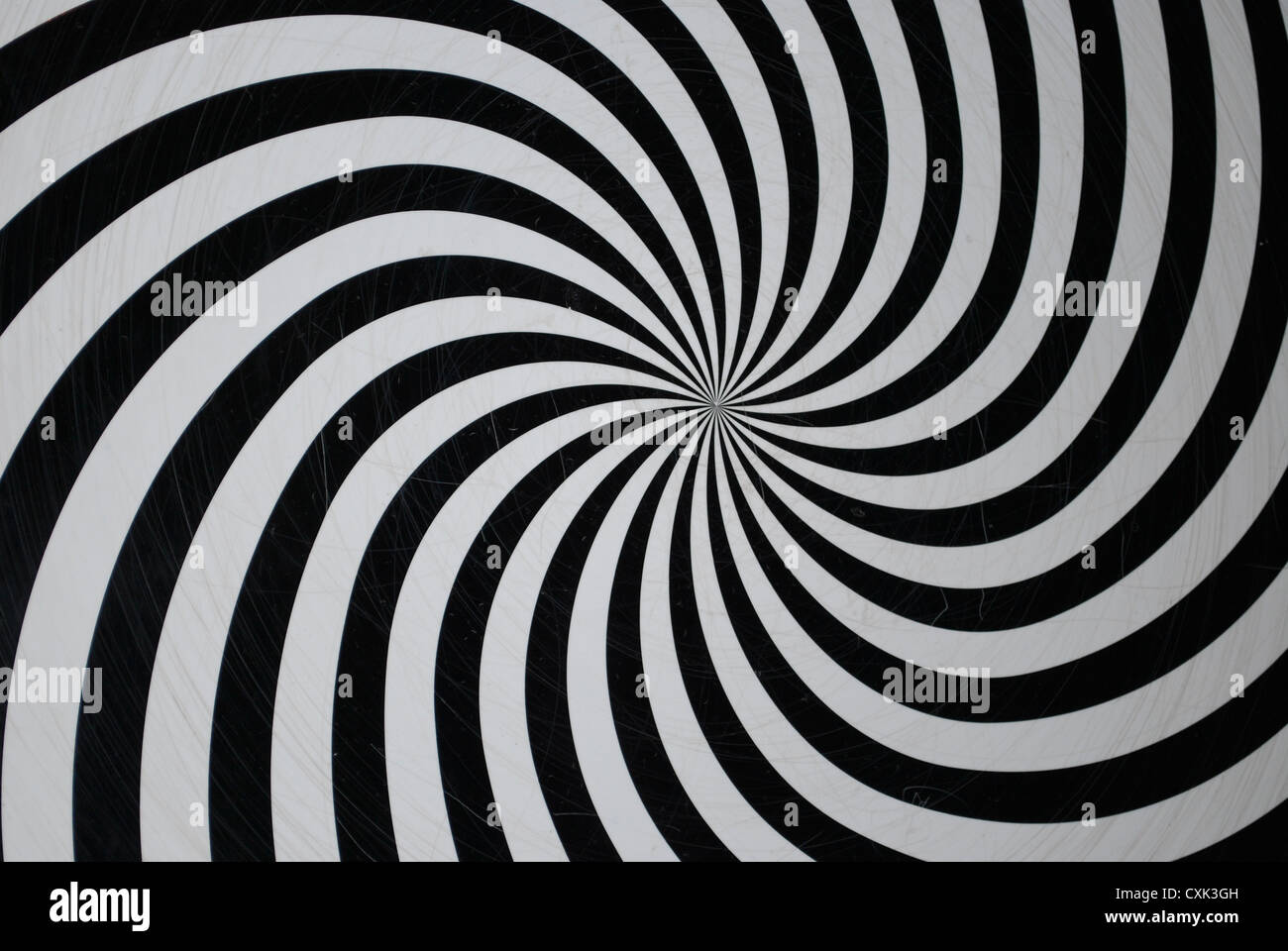 Hypnotizing Black and Gray Circles Gif Animation download page