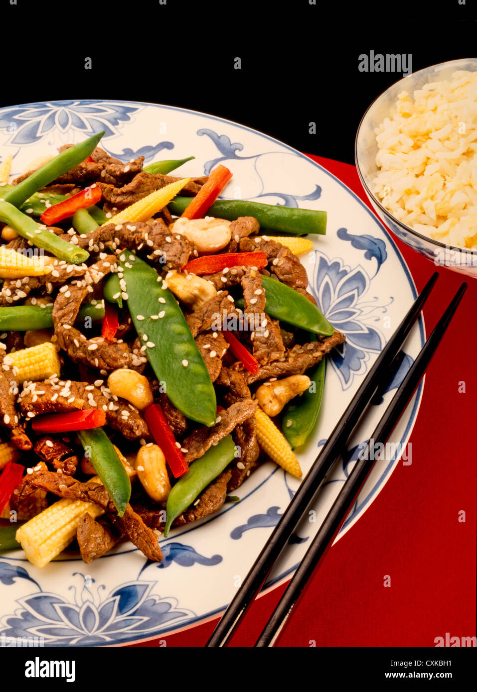 BEEF STIR FRY WITH MANGE TOUT,CASHEW NUTS AND BABY SWEETCORN Stock Photo