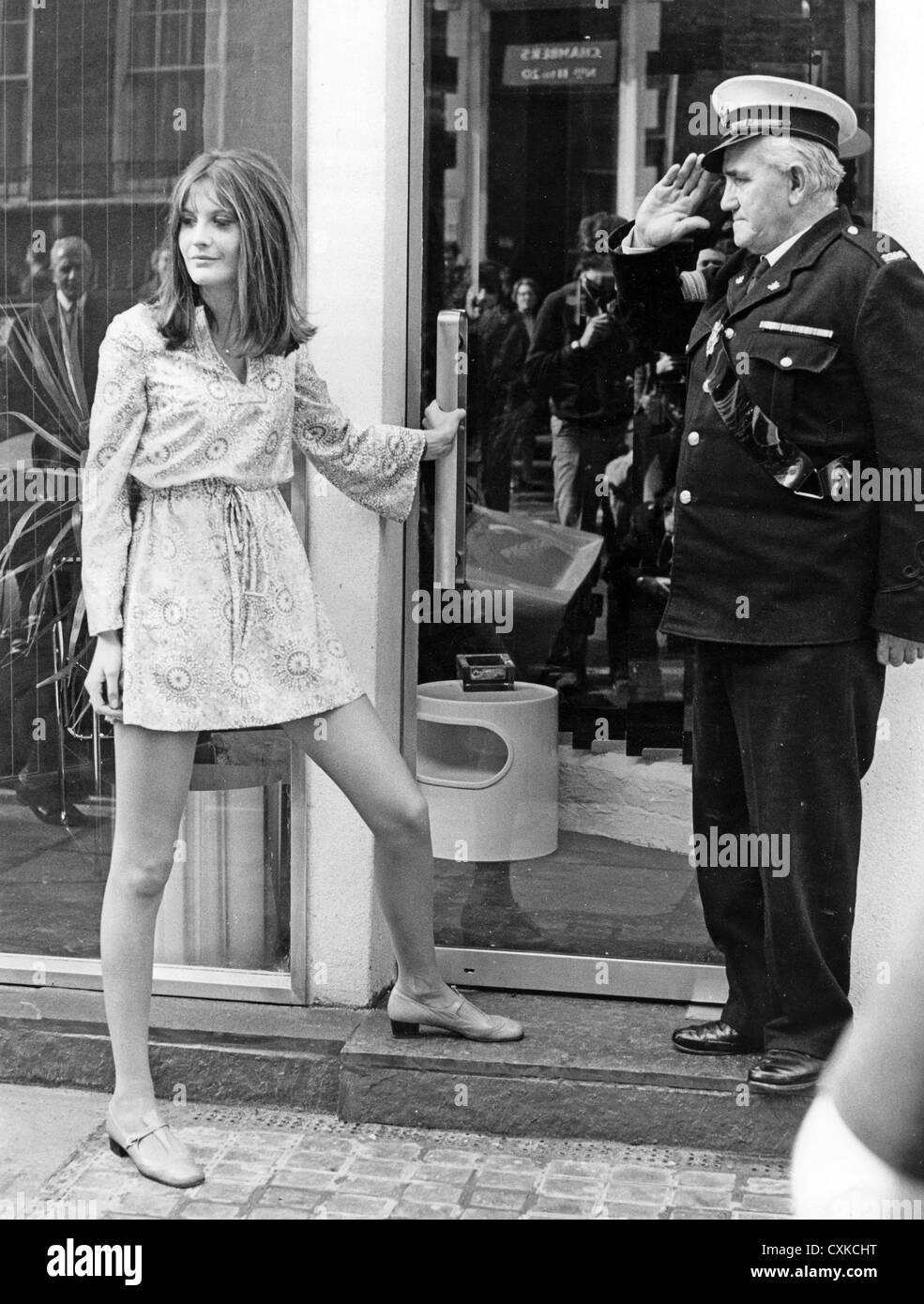 SANDIE SHAW  UK pop singer at the opening of her boutique in Great Tichfield Street, London, 27 September 1967. Photo Tony Gale Stock Photo