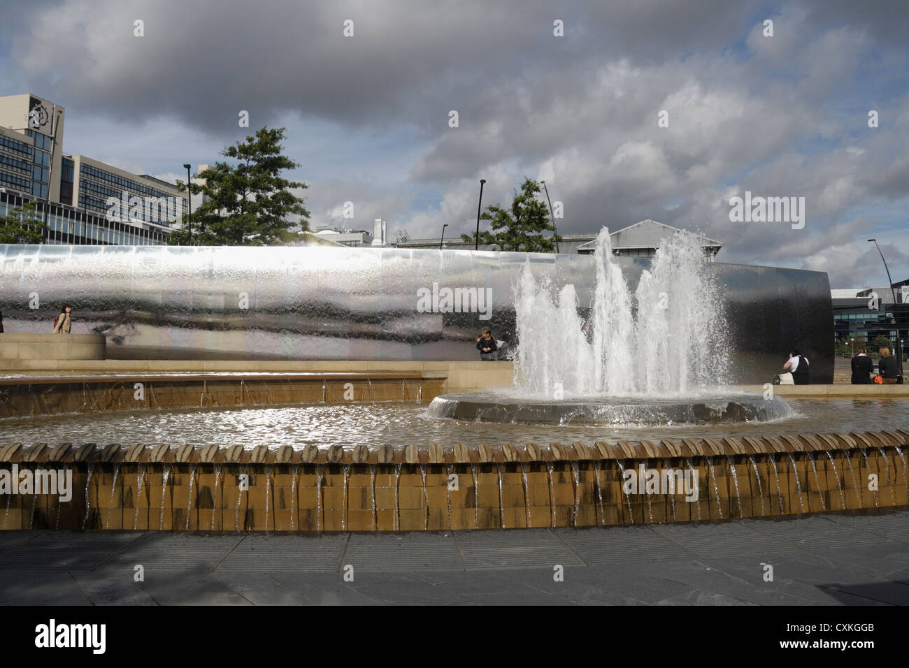 The water feature fountain in front of the railway station in Sheffield City Centre England, Sheaf square Stock Photo