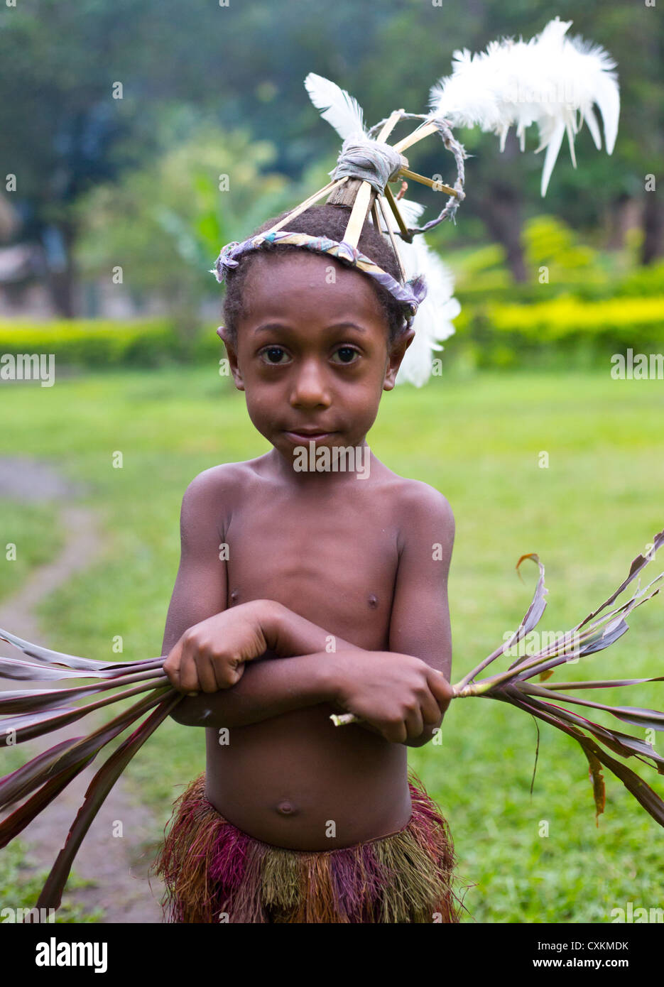 Papua new guinea tribal costume child hires stock photography and