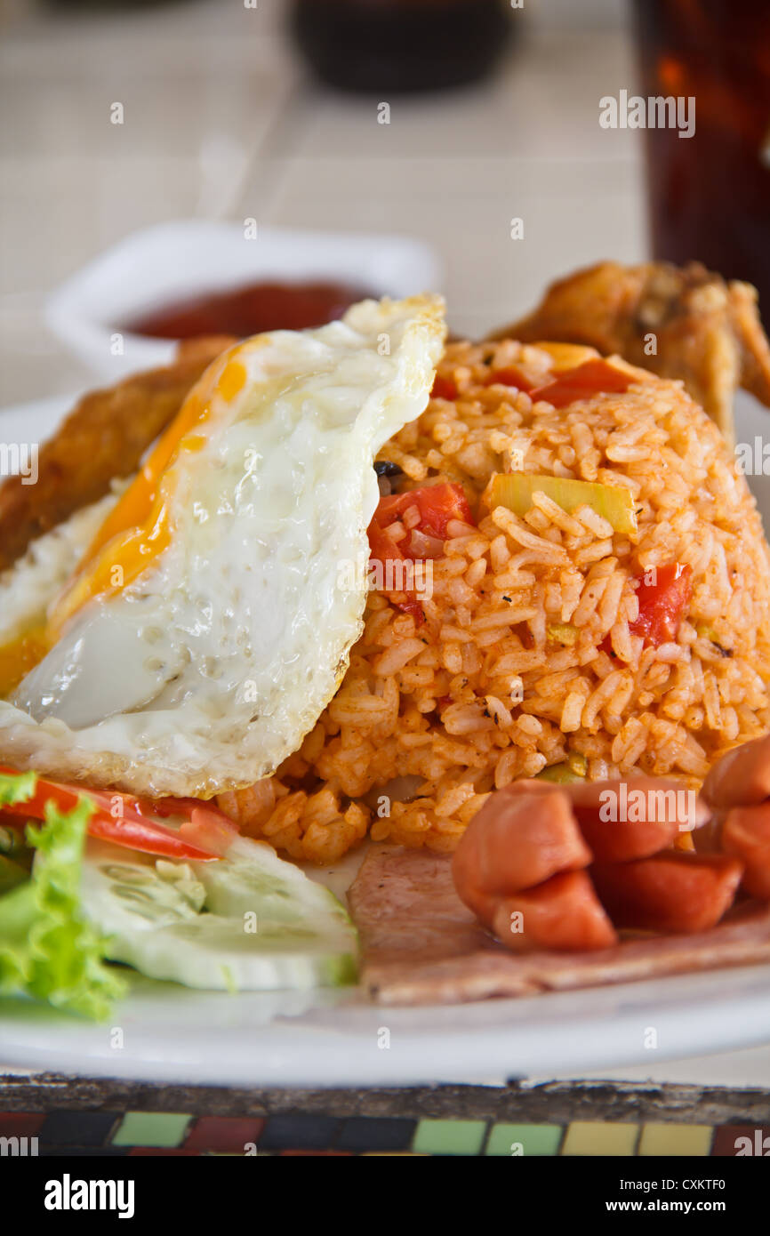American fried rice, egg and chicken Stock Photo Alamy