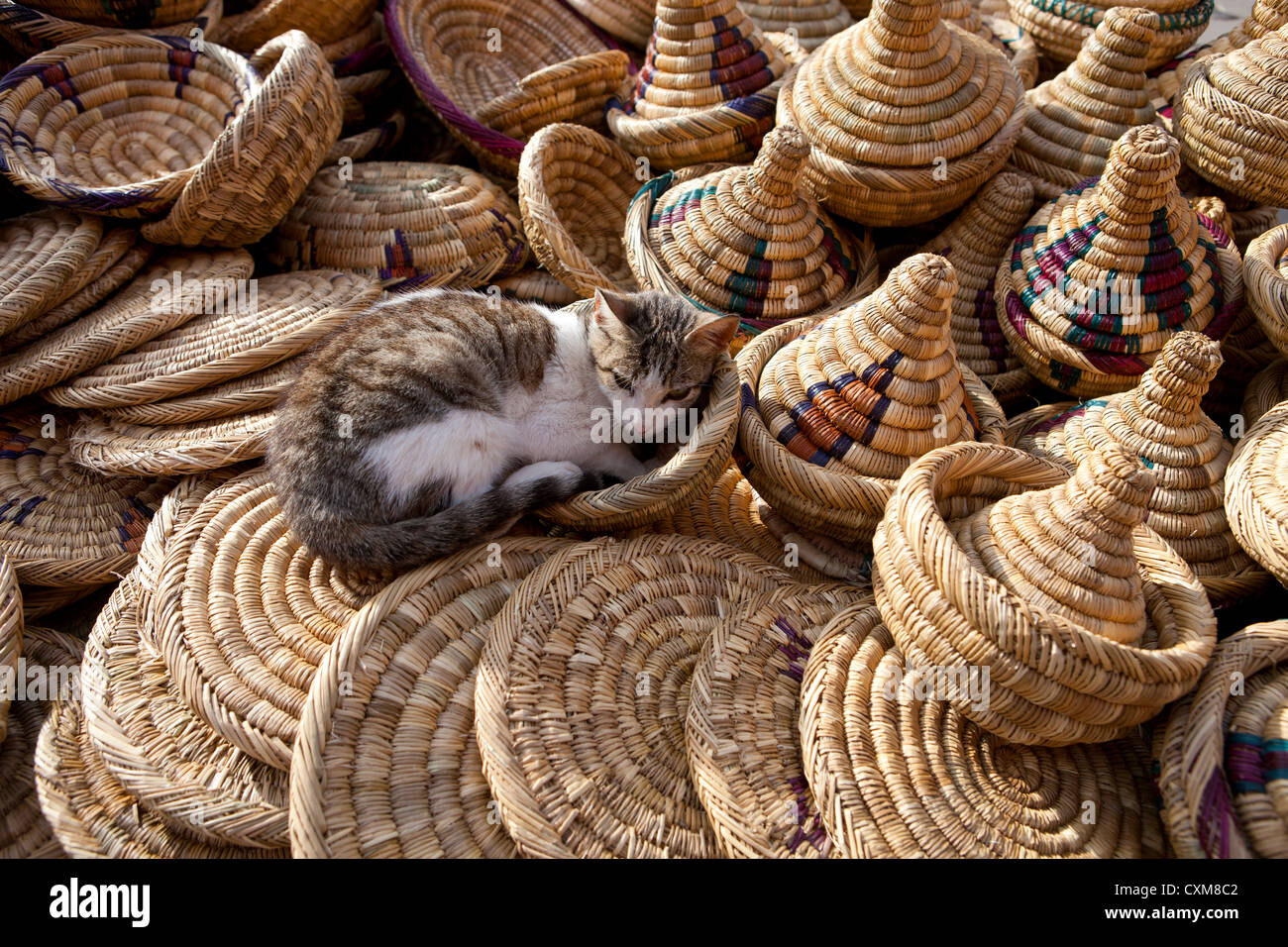 African woven mats hires stock photography and images Alamy