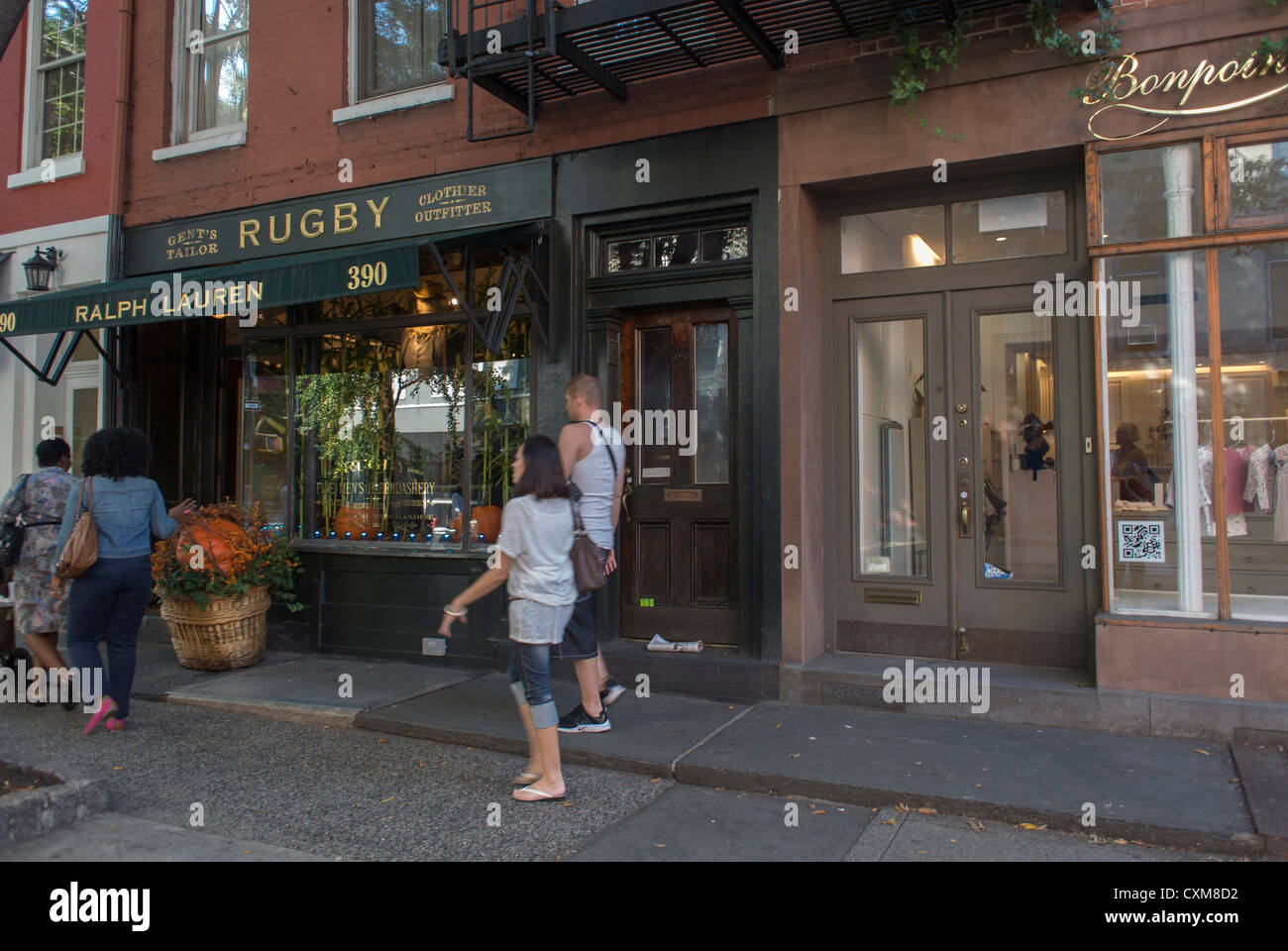 New York City, NY, USA, Street Scenes, People Shopping on Bleecker