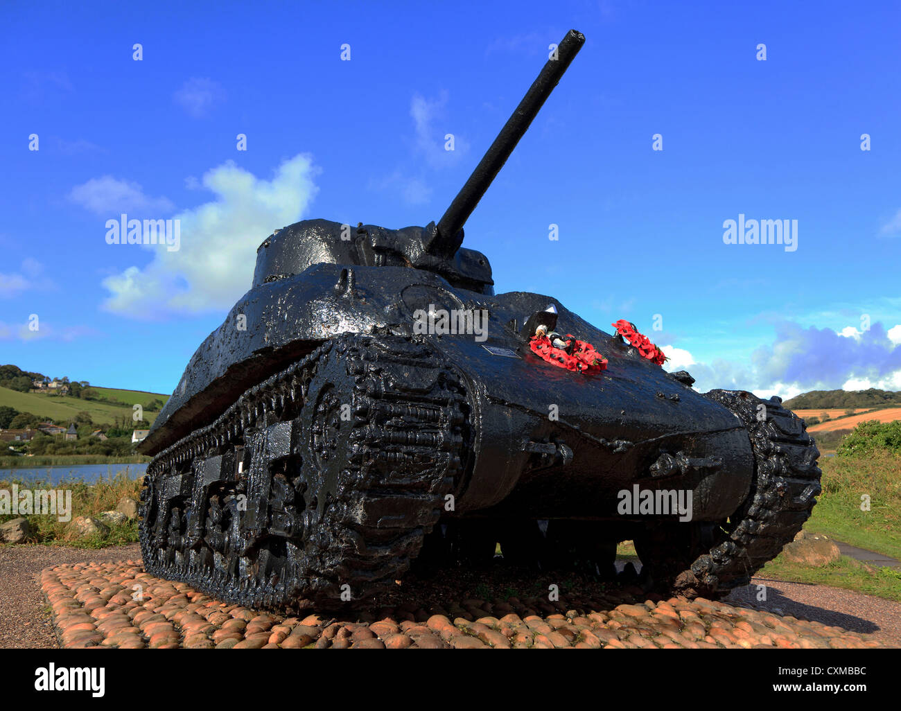 Sherman tank slapton sands hires stock photography and images Alamy