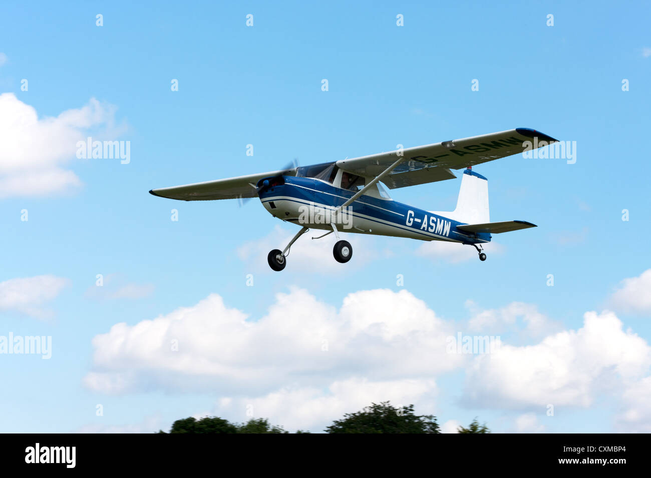 Taildragger hi-res stock photography and images - Alamy