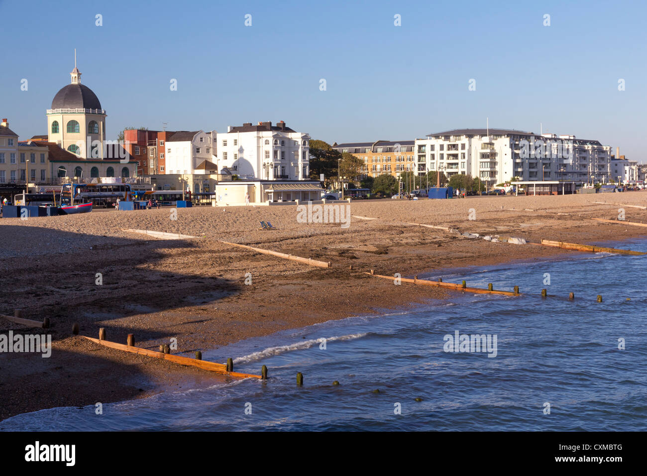 Worthing west sussex hires stock photography and images Alamy