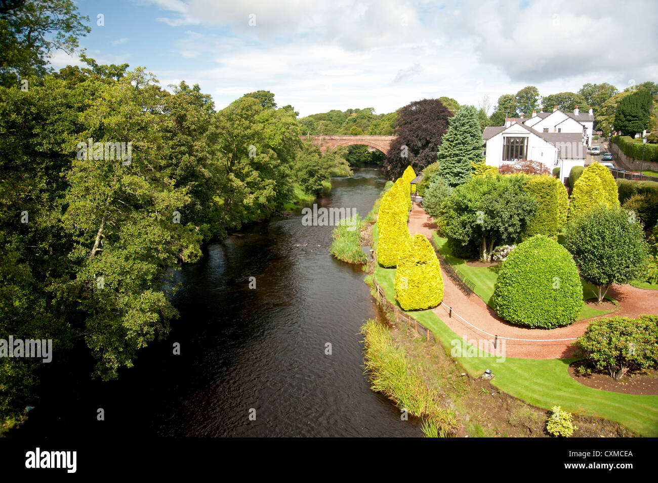 The view downstream to the new bridge from Brig O' Doon, Alloway, Ayrshire. Scotland Stock Photo