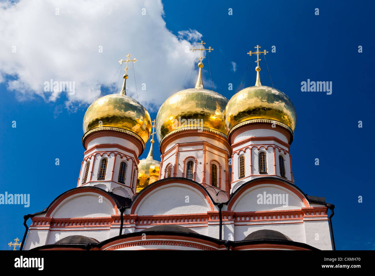 Cupola cupolas gold golden cross hires stock photography and images
